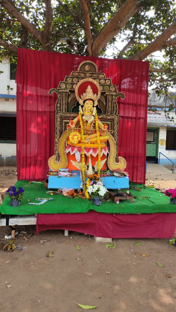 Saraswati pujo